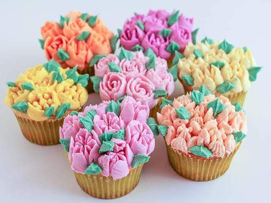 14 Piece Flower Frosting Nozzles Set